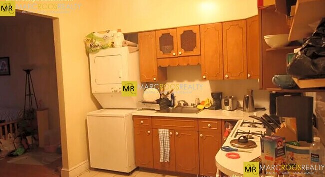 Foto del edificio - 1087 Beacon St