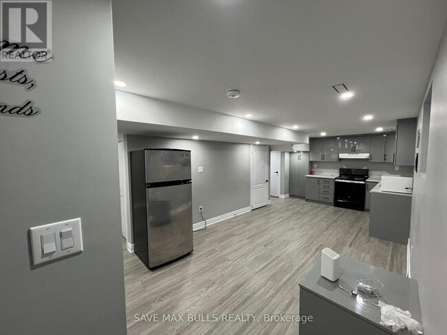 Building Photo - 80 Abell Dr