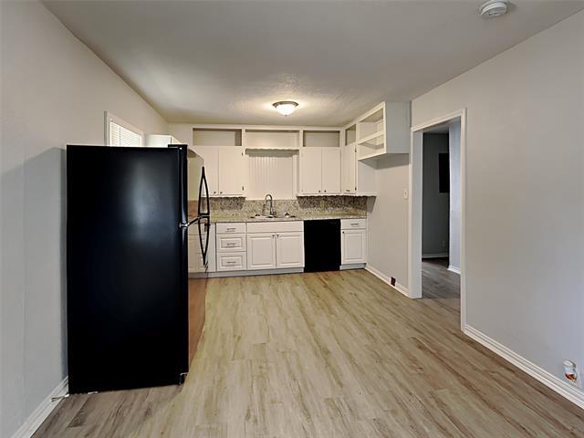 Building Photo - 1405 Granbury St