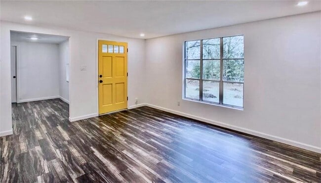 Building Photo - 8308 Peaceful Hill Ln