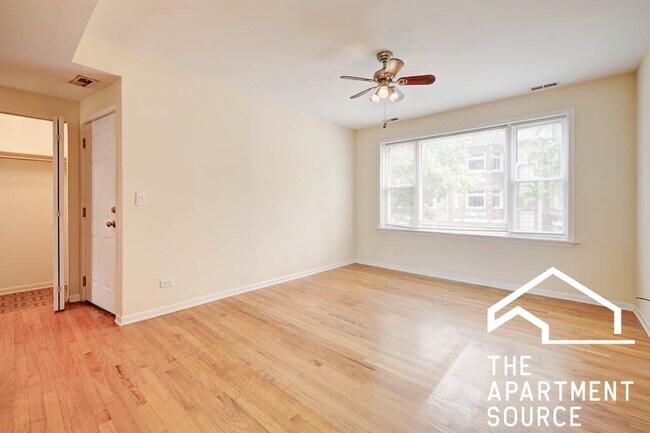 Foto del edificio - 2553 W Ardmore Ave