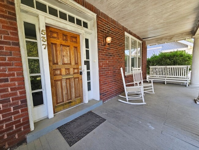 Photo - WashingtonPark537 Apartment