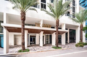 Building Photo - 11 NE 6th St