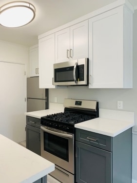 Interior Photo - 1203 S. La Cienega Blvd