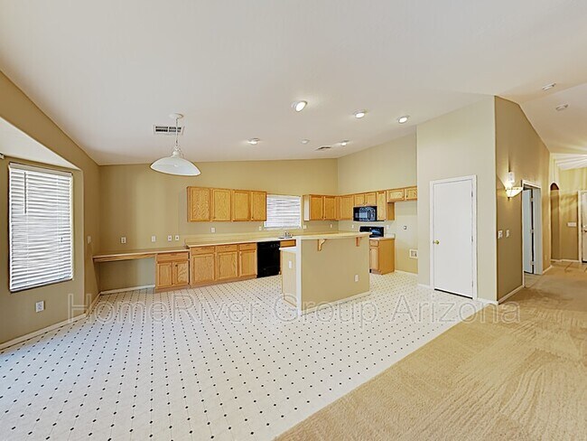 Foto del edificio - 17230 W Ashley Dr