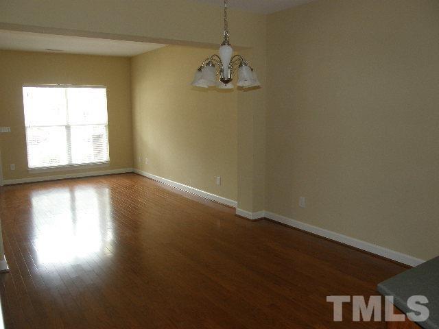Building Photo - 8820 Orchard Grove Way