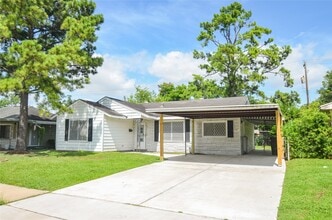 Building Photo - 6610 Tierwester St