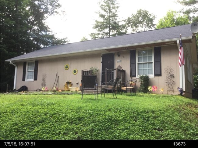 Building Photo - 311 River Lodge Dr A