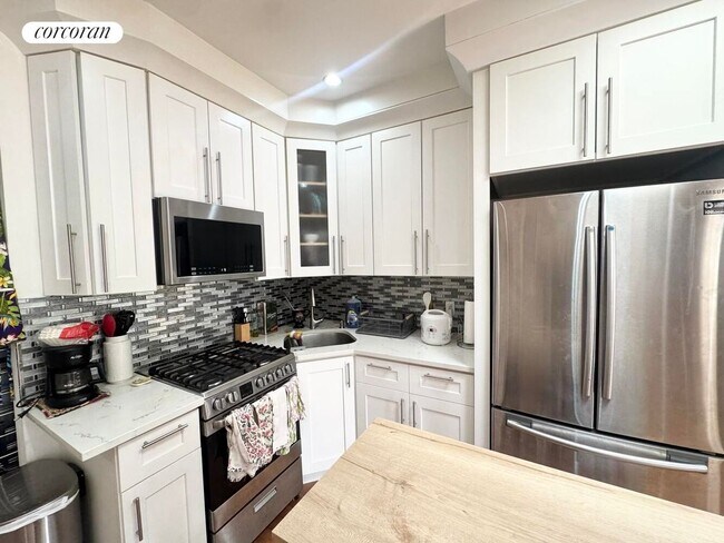 Foto del edificio - 703 MacDonough St