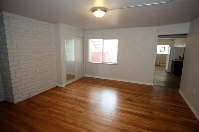 Foto del edificio - 3814 Howley St