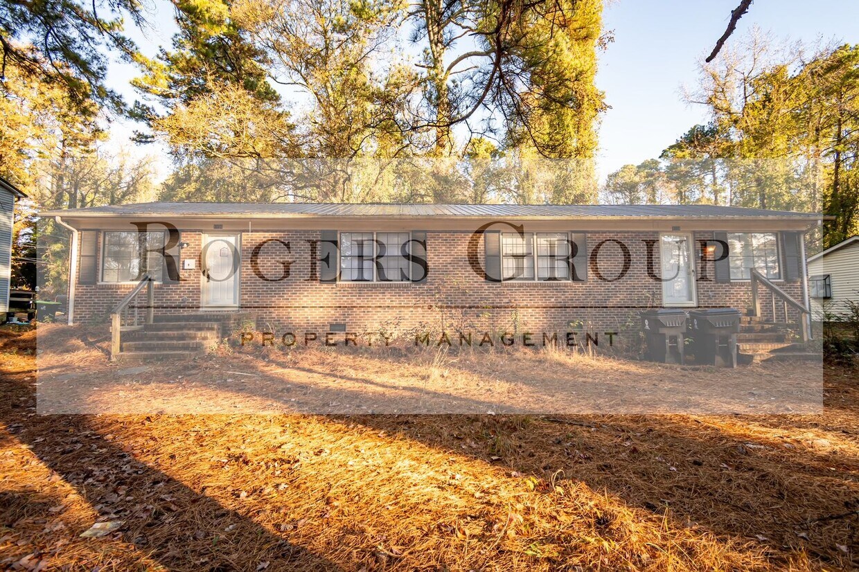 Foto principal - #315*** - 1104-1106 Parham St Duplex