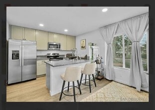 Building Photo - 8090 Camino Kiosco