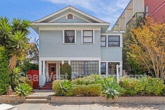 Building Photo - 4083 Albatross St