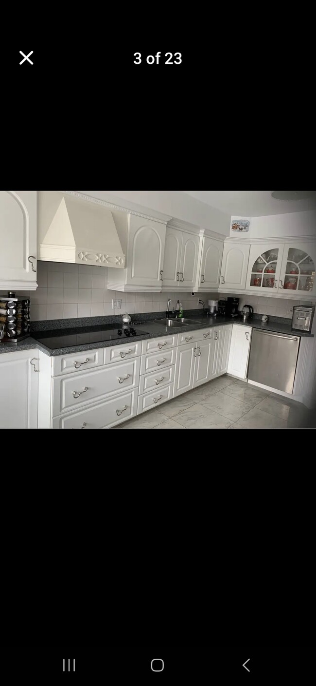 Kitchen - 36 Trailwood Pl