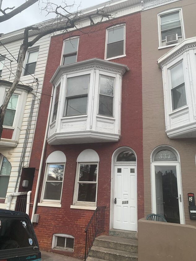 Primary Photo - First Floor in York City-1 bedroom apartme...