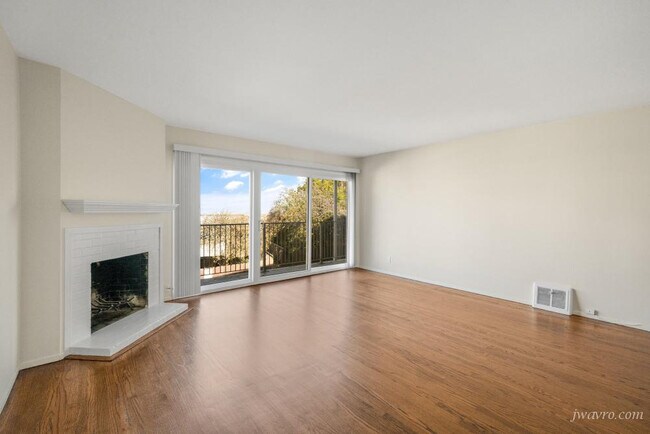 Foto del edificio - 765 Burnett Ave