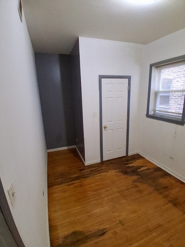 Foto del edificio - 4743 W Jackson Blvd