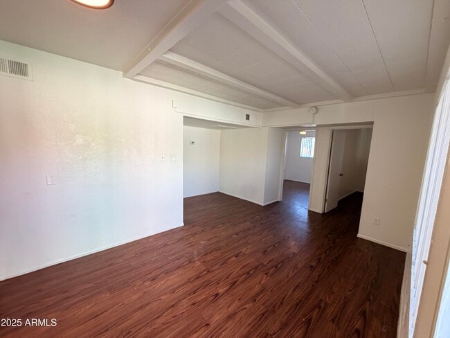 Building Photo - 6802 W Glendale Ave