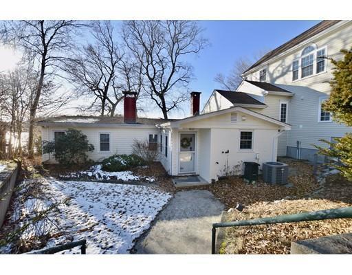 Building Photo - 3 bedroom in Lakeville MA 02347
