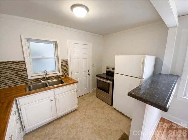 Foto del edificio - 2308 Grimes St