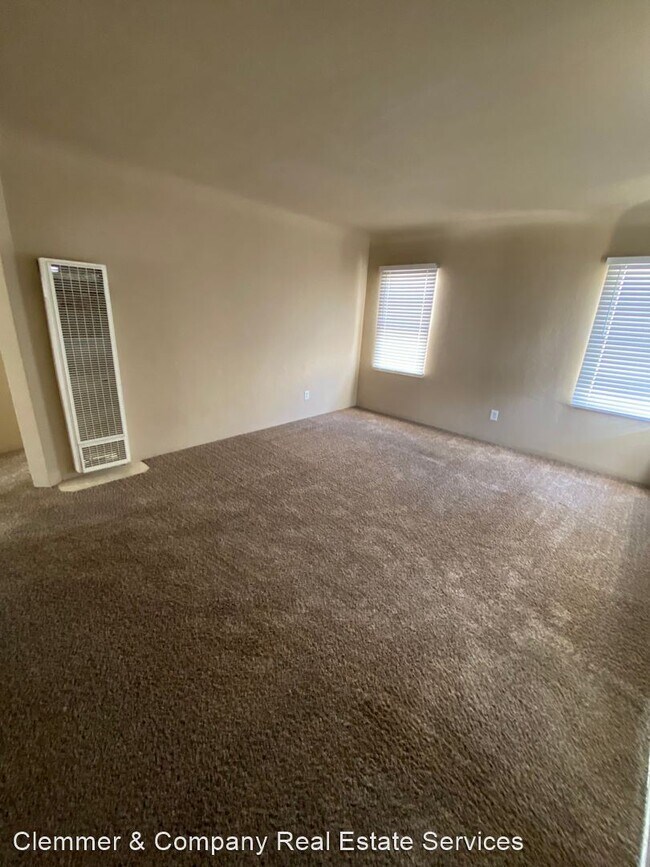 Foto del edificio - 3 br, 1 bath House - 218 Linda Vista Dr.