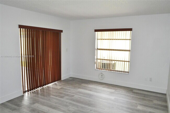 Foto del edificio - 13492 SW 38th Ln