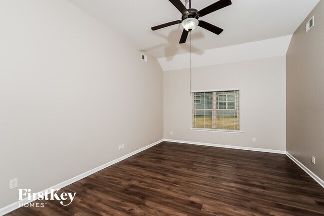 Foto del edificio - 5245 Jean Ridge Ln