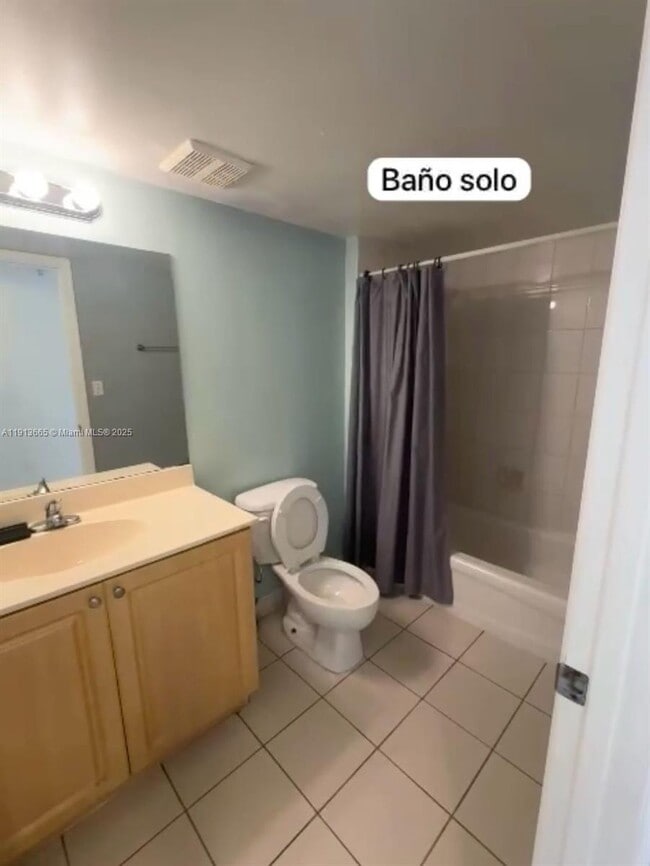 Building Photo - 102 SW 6th Ave