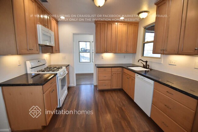 Foto del edificio - 2861 Herbert Way