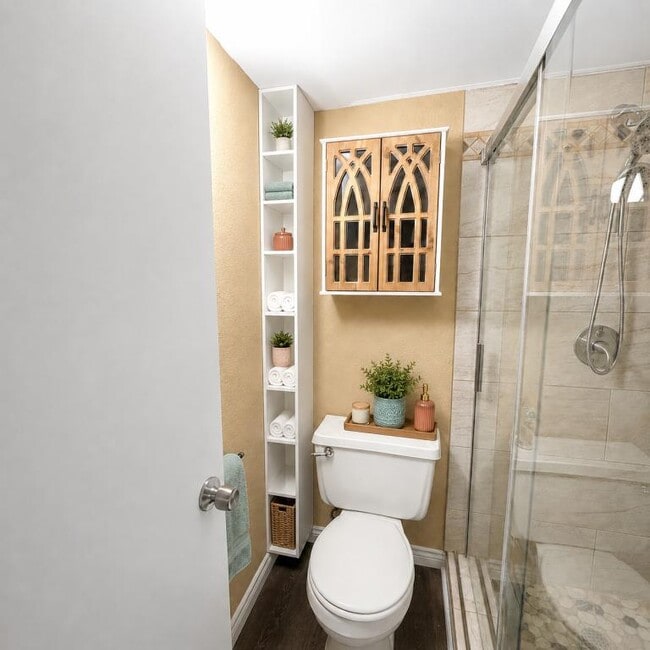 Building Photo - 2314 Bamboo Dr