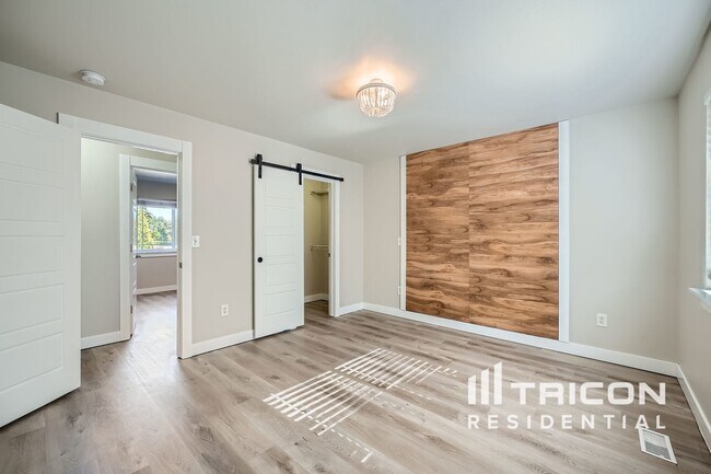 Foto del edificio - 14716 69th Ave Ct E