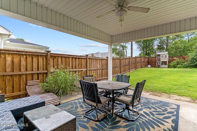 Building Photo - 3763 Spicetree Dr