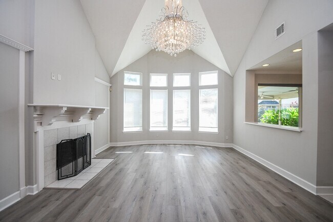 Foto del edificio - 1803 Red Bud Ln