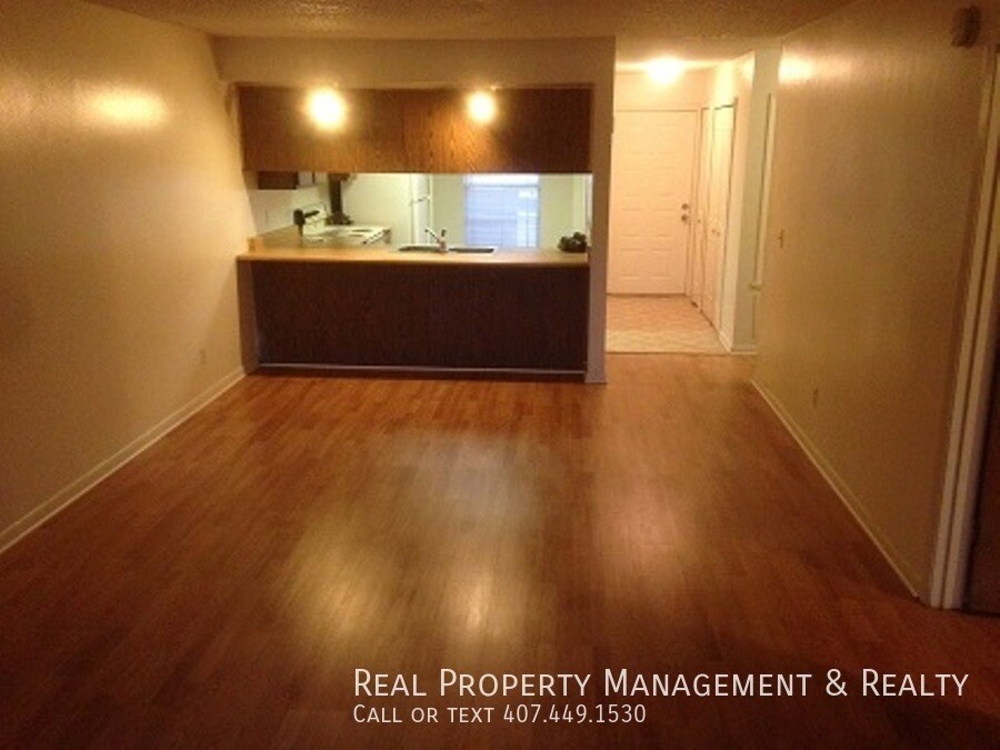 Building Photo - 2 BR / 2 BA Condo Across From UCF