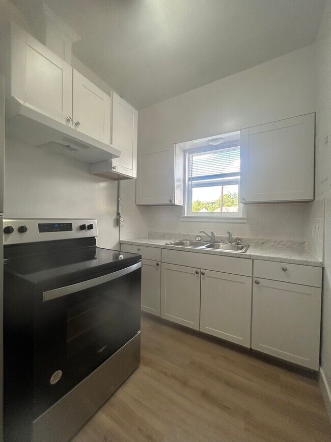 Photo - University of Utah Student Housing Apartment