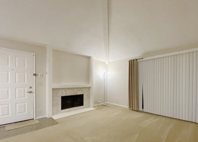 Building Photo - 14625 SW Grayling Ln