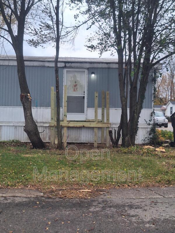 Building Photo - 301 Mantle Ave