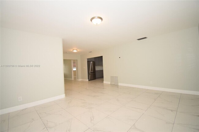 Foto del edificio - 7700 Johnson St