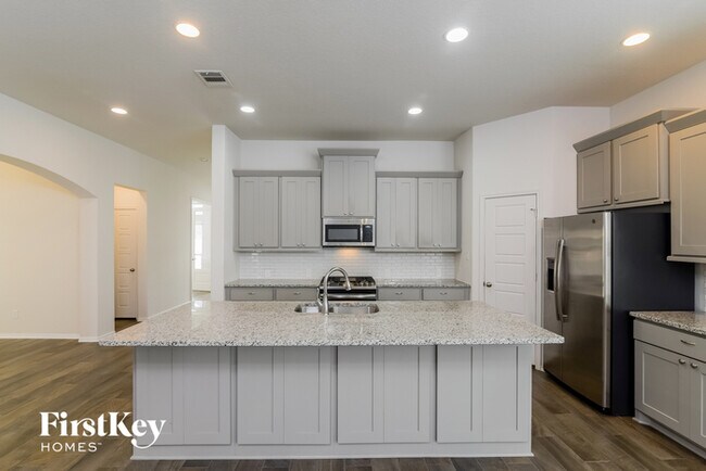 Building Photo - 2122 Calate Ridge