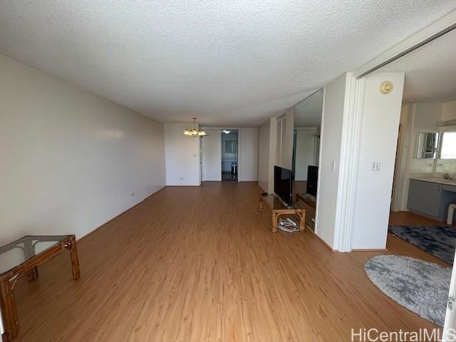 Building Photo - 469 Ena Rd