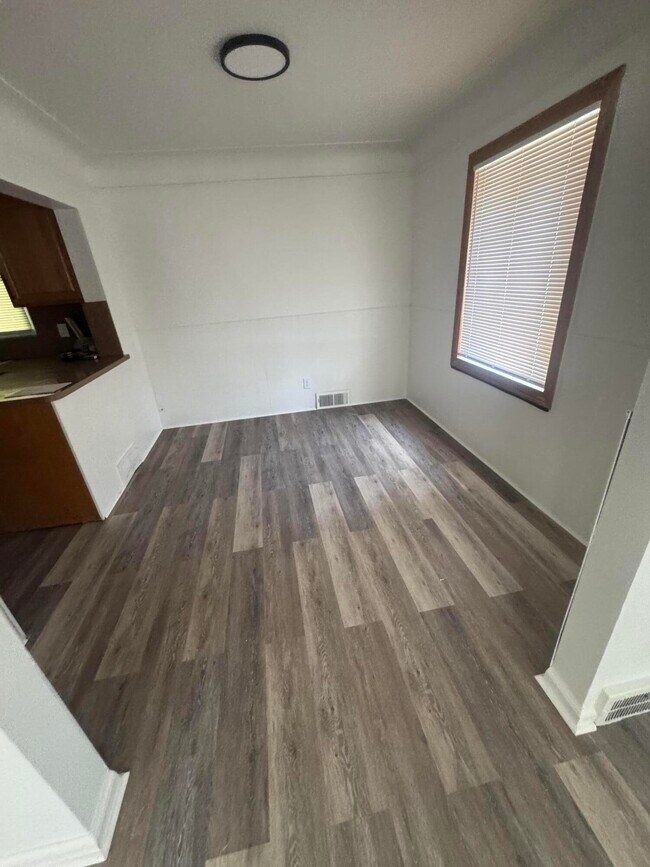 Foto del edificio - 17331 Braile St