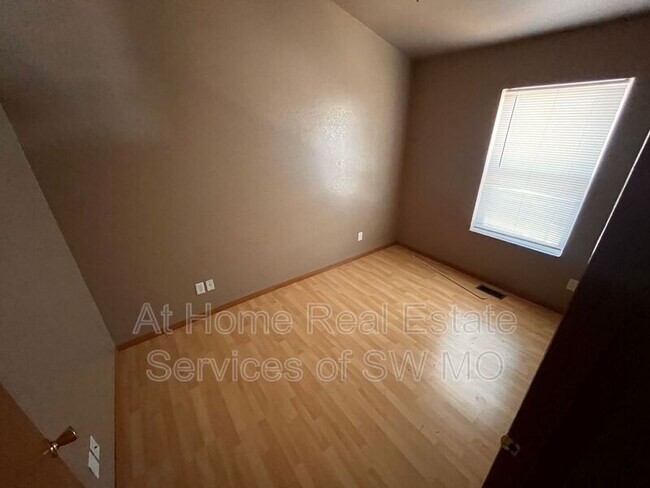 Foto del edificio - 631 West St