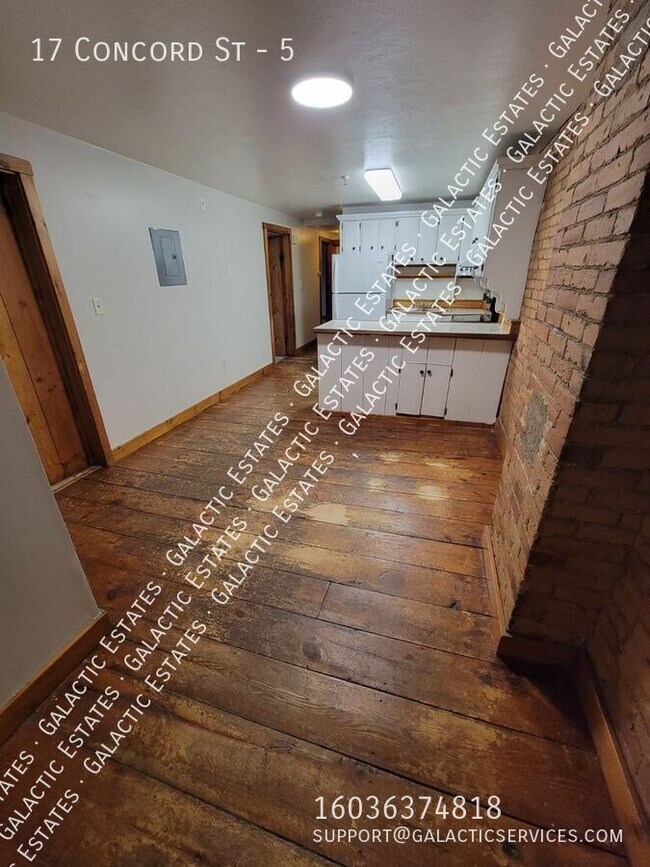 Building Photo - 17 Concord St