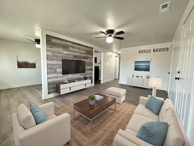 Photo - 1801 Parkway Blvd Apartment