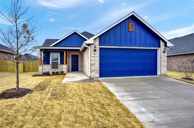Foto principal - 1304 Saratoga Dr