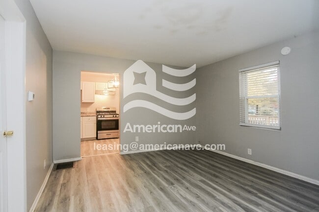 Building Photo - 1511 E Ohio St