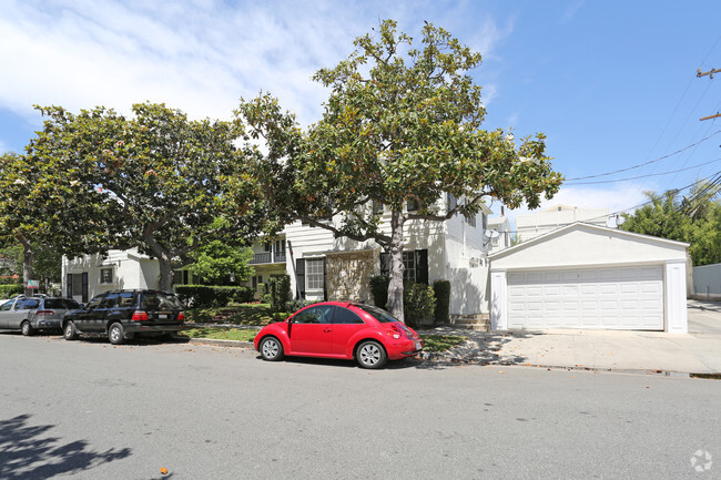 Building Photo - 9749-9753 Gregory Way
