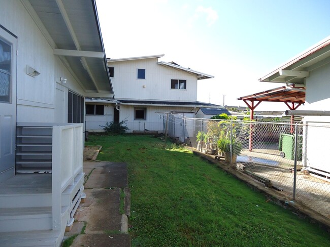 Building Photo - Newly Remodeled 3 Bedroom, 2 Bath, 2 Car C...