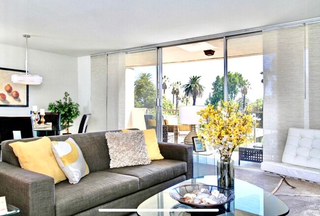 Living Room with Huge Windows - 330 W California Blvd