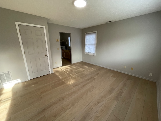 Foto del edificio - 3830 Blondo St